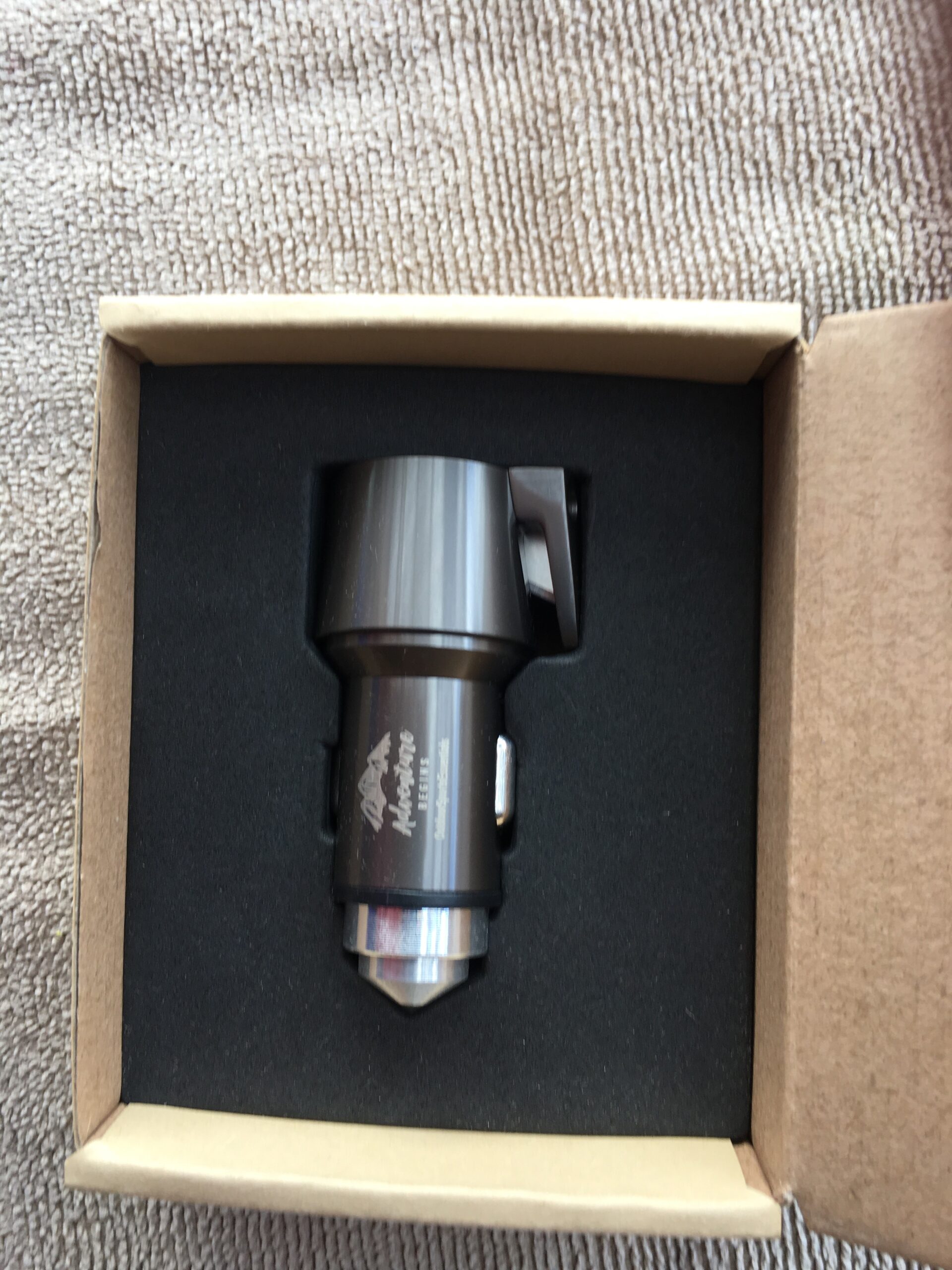 MCN-10039A-2 3 in 1 USb Car Window Breaker